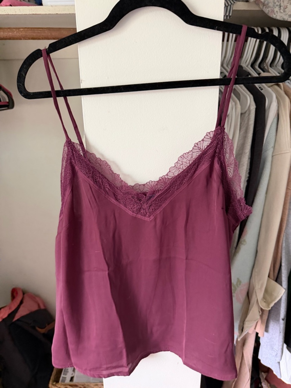 Old navy lace trip top